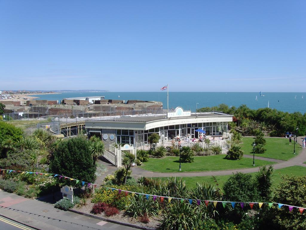 Breakers Bed And Breakfast Torneo de Torneo de Eastbourne Exterior foto