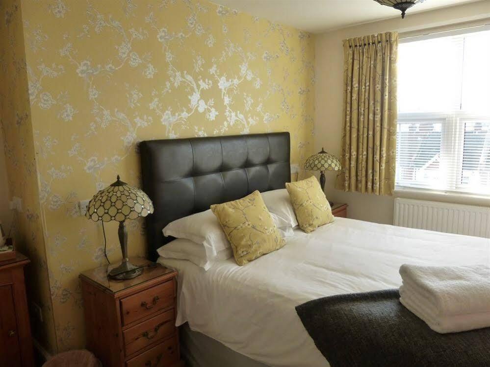 Breakers Bed And Breakfast Torneo de Torneo de Eastbourne Exterior foto