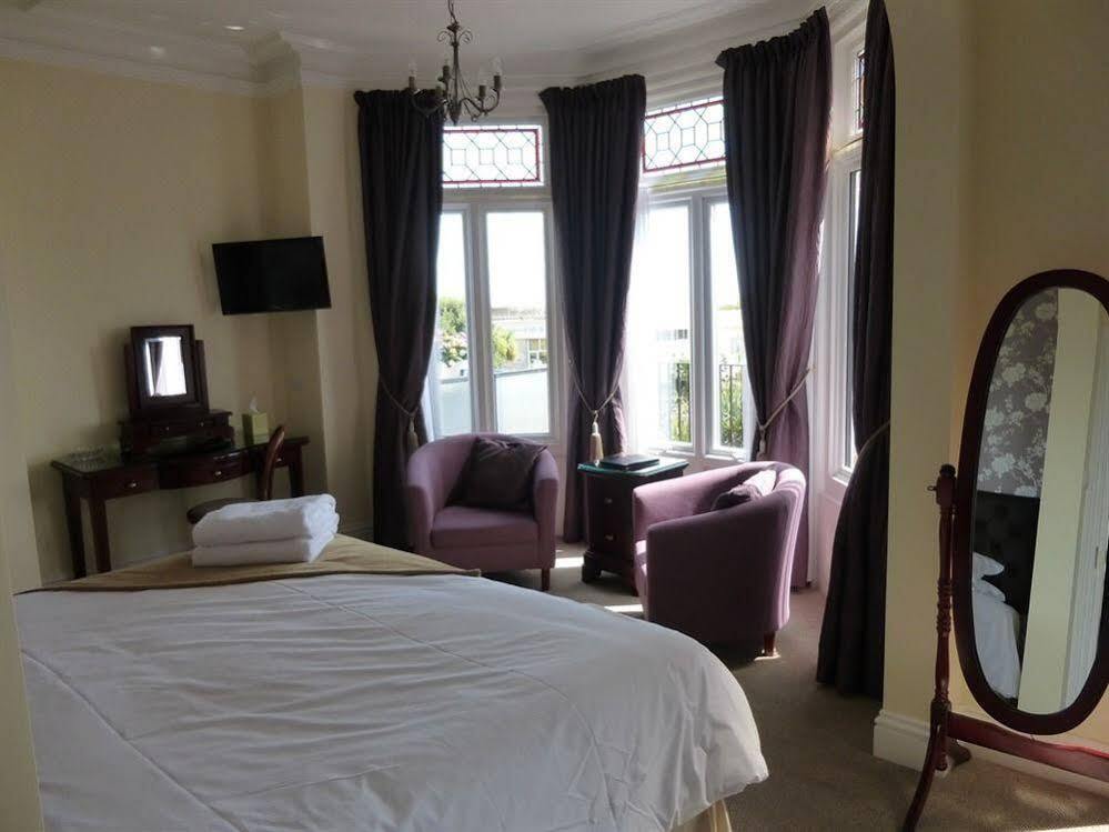 Breakers Bed And Breakfast Torneo de Torneo de Eastbourne Exterior foto